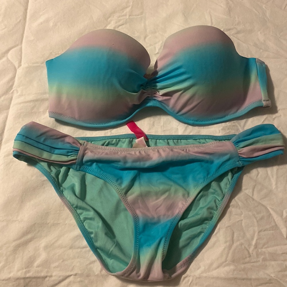 Victoria Secret 36D Bikini